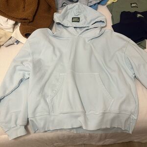 Daily drills Hoodie in lake day